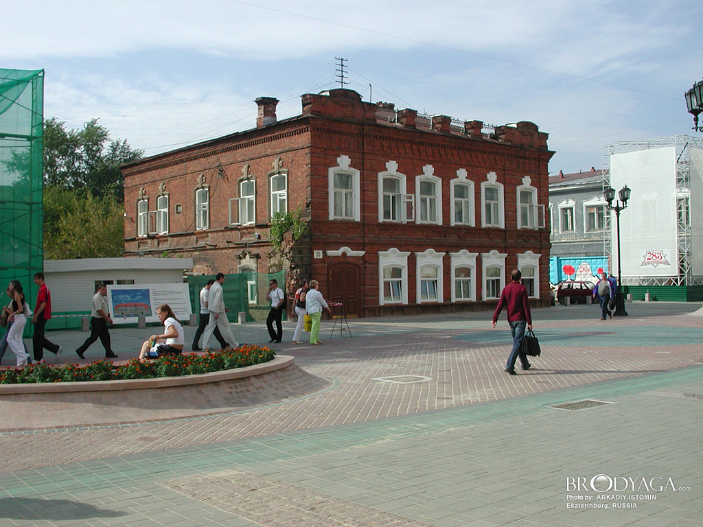 Дом мещанина Н. В. Лазарева, Вайнера 30, Екатеринбург (Ekaterinburg)